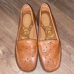 Stone canyon leather shoes
